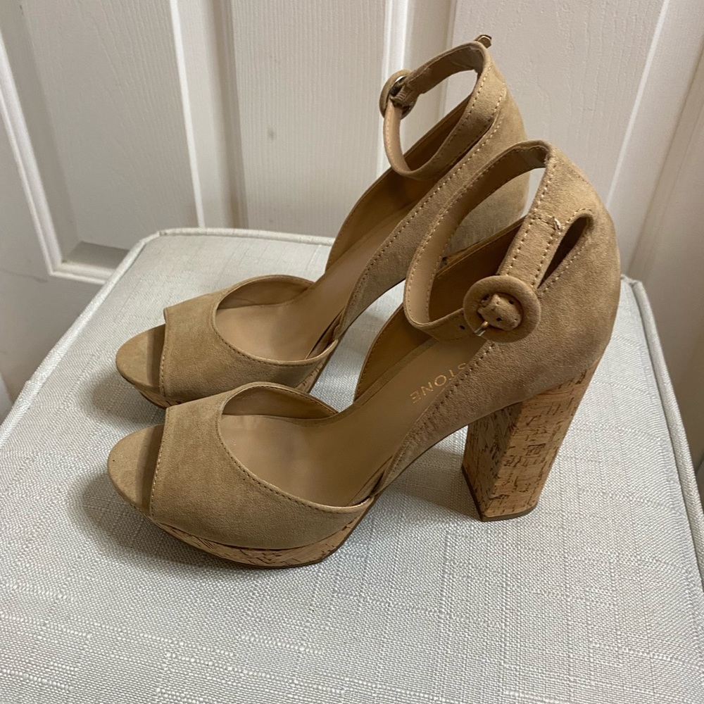 Platform heels